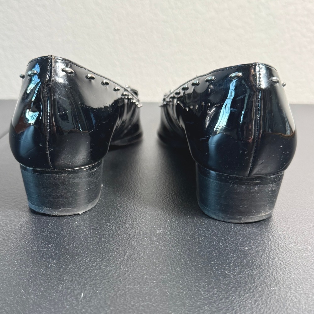 Vince Camuto Bibelle Patent Leather‎ Pointed Toe Studded Loafer Women's Size 8M - Picture 3 of 7